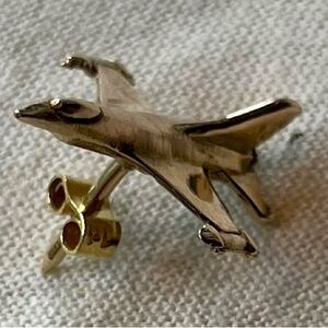 F-16 Fighter Jet Lapel Pin